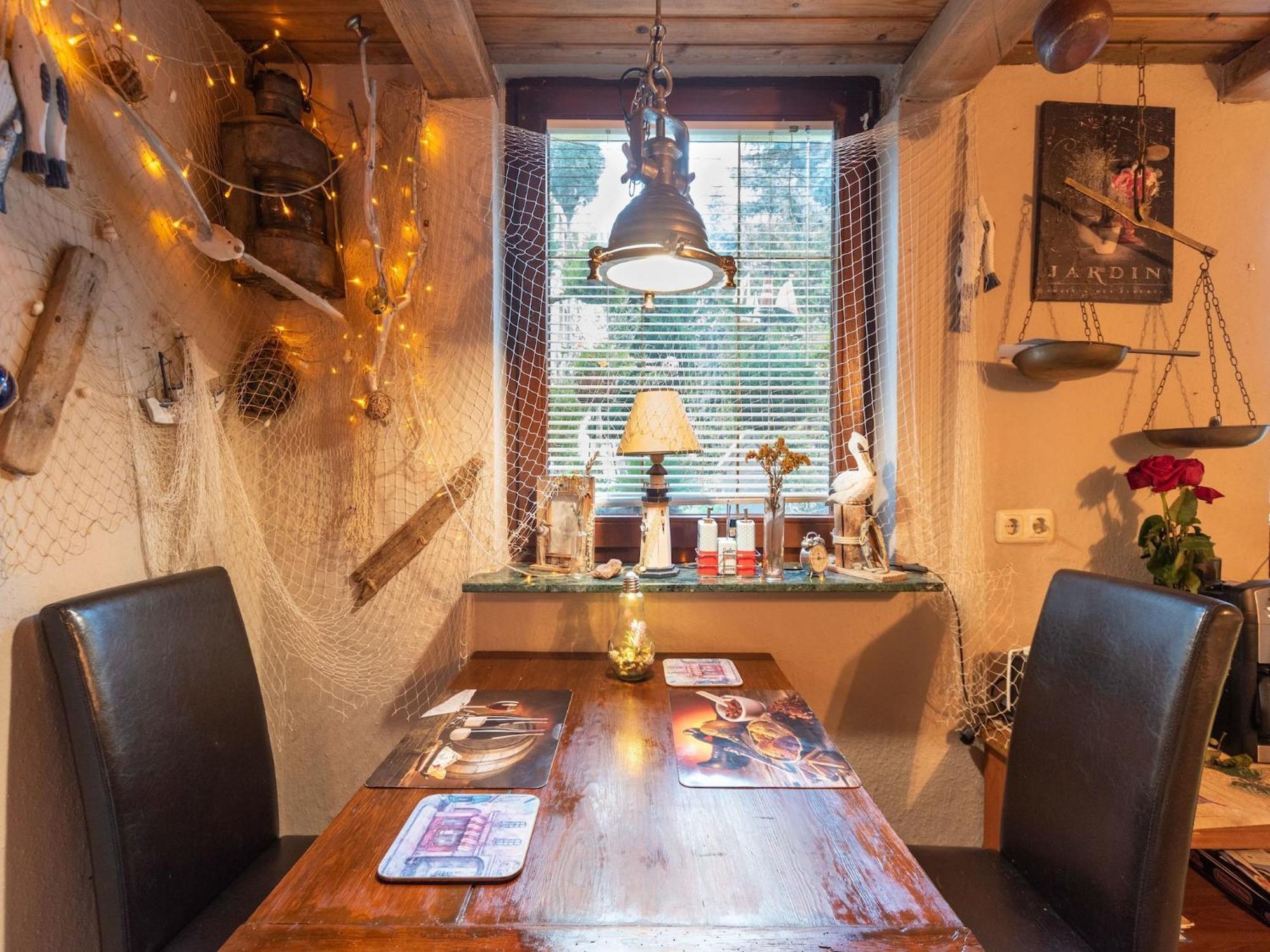 Comfortable Apartment In Wismar Mecklenburg With Fireplace Extérieur photo
