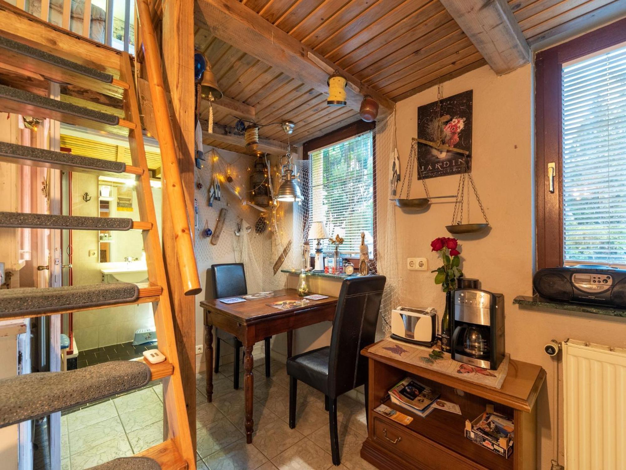 Comfortable Apartment In Wismar Mecklenburg With Fireplace Extérieur photo